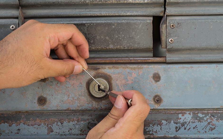 artisan serrurier pas cher Paris 20